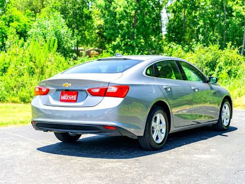 Used 2023 Chevrolet Malibu LT FWD image 6