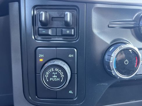 New 2025 Ford F150 XLT w/ Equipment Group 301A Standard image 5