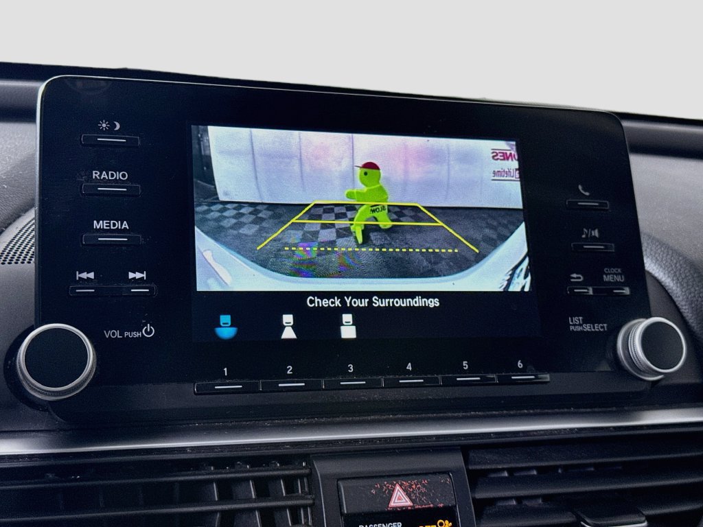 Used 2020 Honda Accord LX image 5
