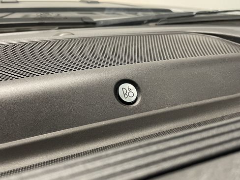 Used 2025 Ford F150 Raptor image 9