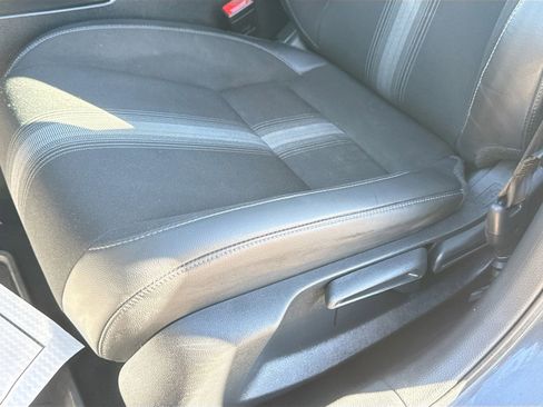 Used 2023 Honda Civic Sport image 16