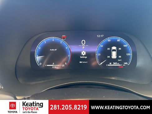 Used 2025 Toyota Highlander Limited image 17