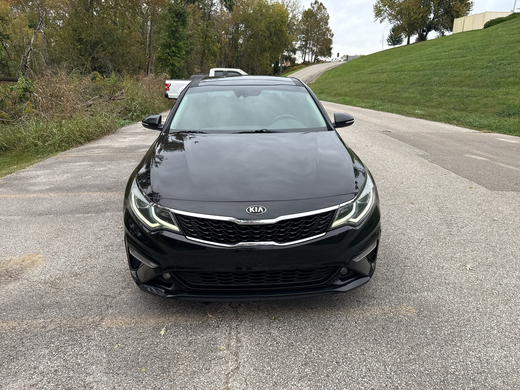Used 2019 Kia Optima S w/ S Panoramic Sunroof Package FWD image 4