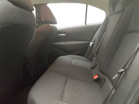 Used 2020 Toyota Corolla LE FWD image 18
