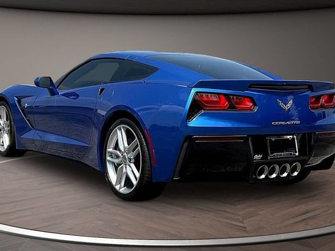 Used 2019 Chevrolet Corvette Stingray Coupe w/ Battery Protection Package RWD image 5