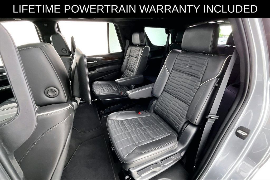 Used 2024 Cadillac Escalade Sport Platinum RWD image 31