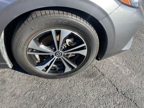 Used 2023 Nissan Sentra SV image 30