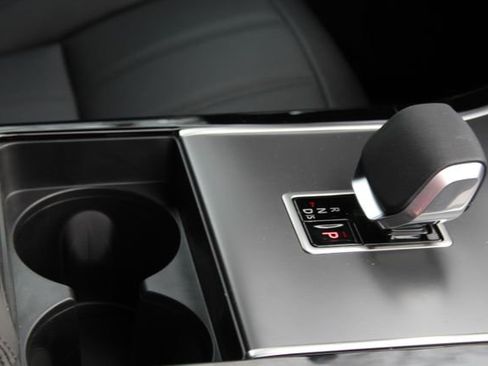 New 2026 Land Rover Range Rover Evoque S image 19