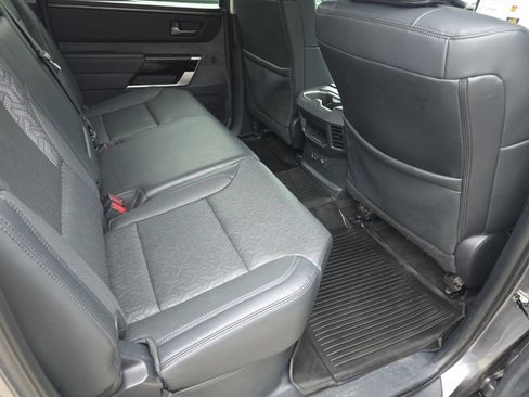 Used 2023 Toyota Tundra Limited image 17