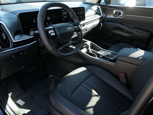 New 2026 Kia Sorento S FWD image 9