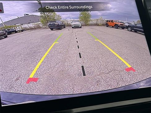 New 2025 Jeep Grand Cherokee Limited w/ Black Appearance Package image 16