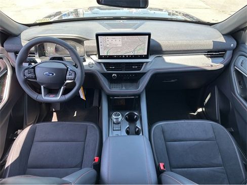 New 2025 Ford Explorer ST image 14