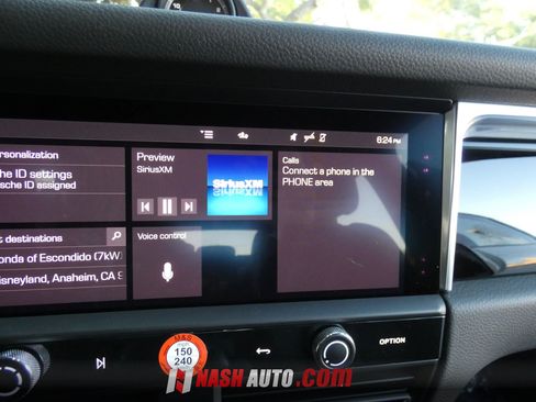 Used 2024 Porsche Macan AWD/4WD image 58