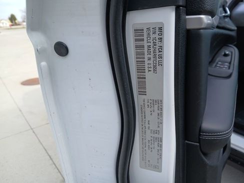 New 2026 Jeep Grand Cherokee Laredo image 35