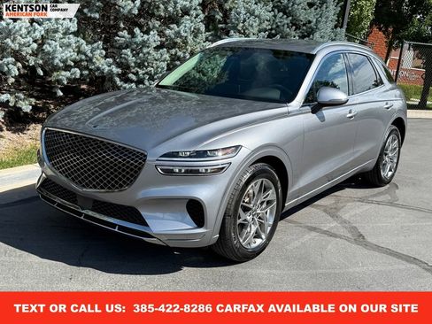 Used 2025 Genesis GV70 2.5T image 3