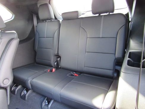 New 2026 GMC Acadia Elevation image 15