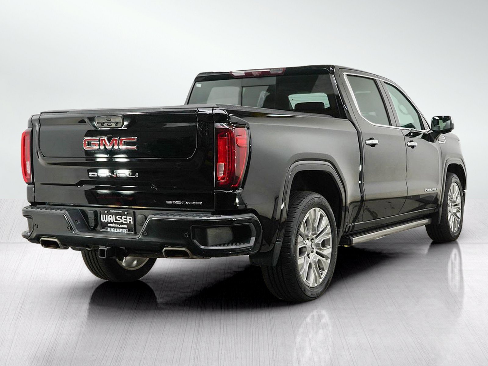 Used 2022 GMC Sierra 1500 Denali w/ Denali Reserve Package AWD/4WD image 5