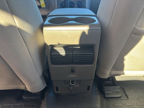 Used 2007 Ford Explorer Sport Trac XLT image 22