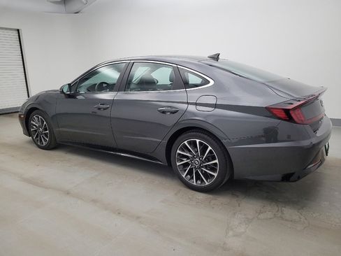 Used 2022 Hyundai Sonata Limited w/ Preferred Accessory Package image 3