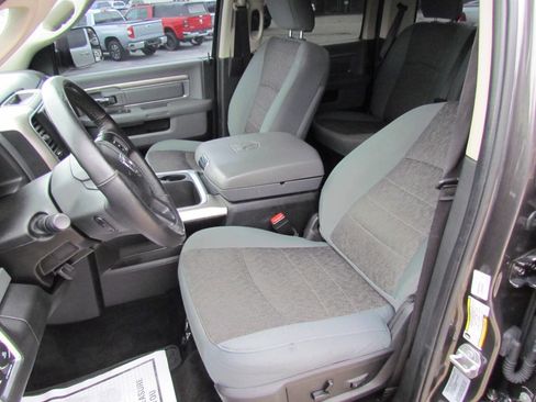 Used 2017 RAM 1500 Big Horn image 10