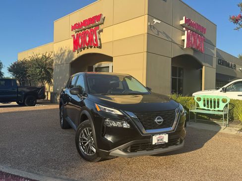 Used 2023 Nissan Rogue S FWD image 1