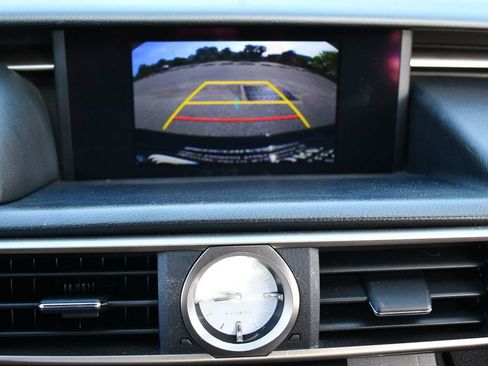 Used 2015 Lexus RC 350 w/ F Sport w/Summer Tires image 55