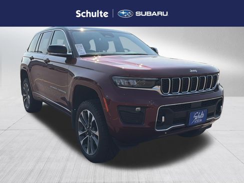 Used 2024 Jeep Grand Cherokee Overland AWD/4WD image 1