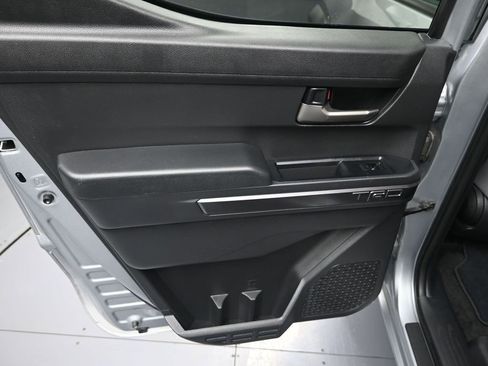 Used 2025 Toyota Tacoma TRD Off-Road image 28