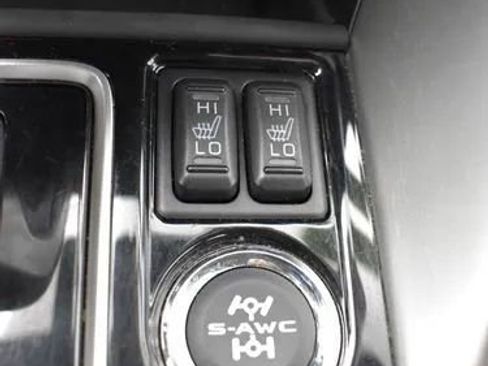 Used 2024 Mitsubishi Eclipse Cross SE image 38