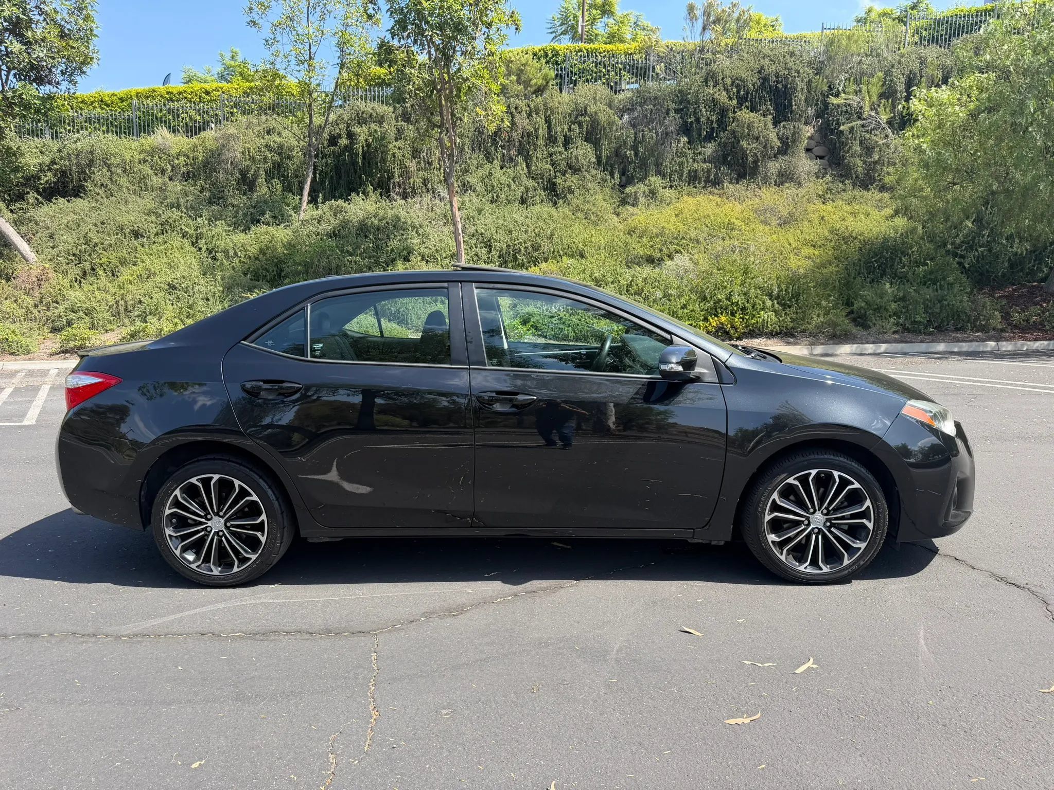 Used 2016 Toyota Corolla S Premium FWD image 6