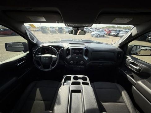 Used 2023 Chevrolet Silverado 1500 Custom Trail Boss image 24