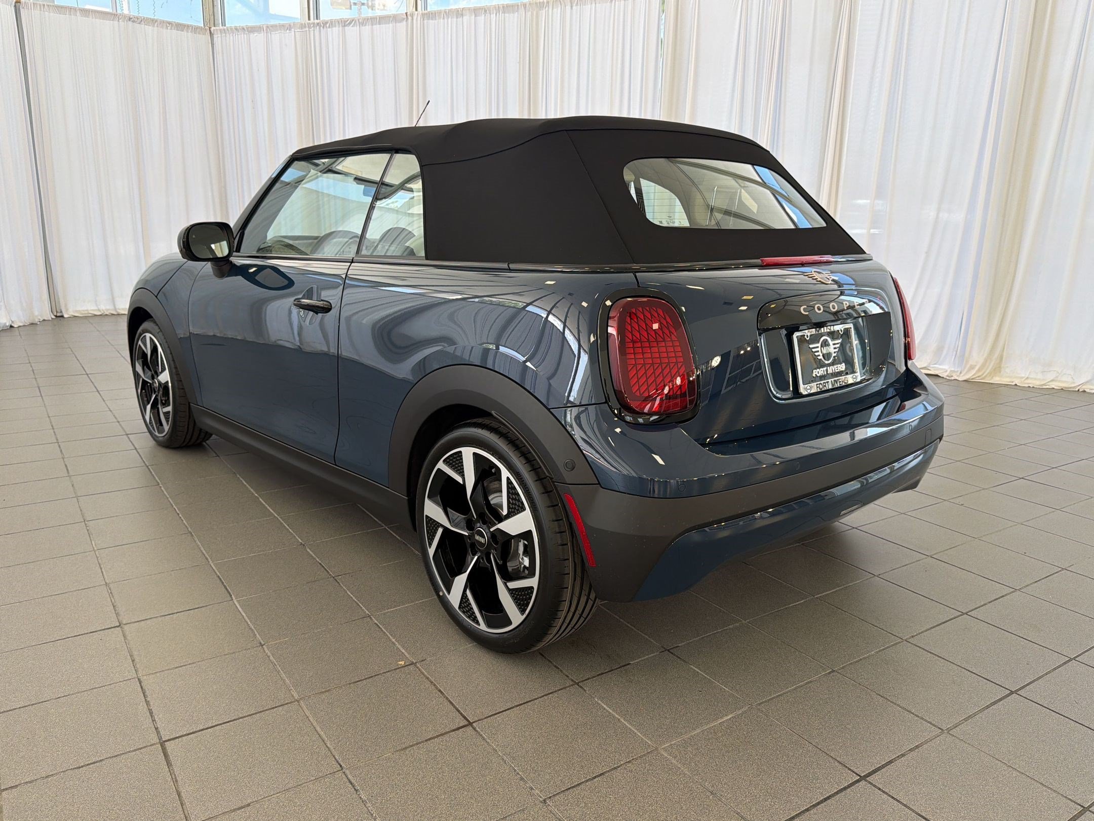 New 2026 MINI Cooper S FWD image 31