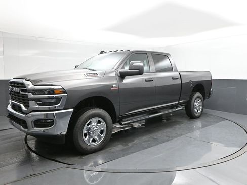 New 2025 RAM 2500 Tradesman image 34