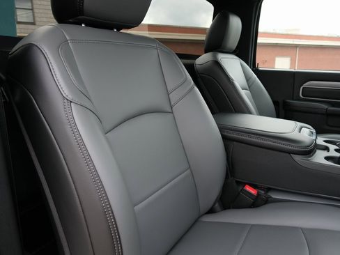 New 2024 RAM 3500 Tradesman image 25