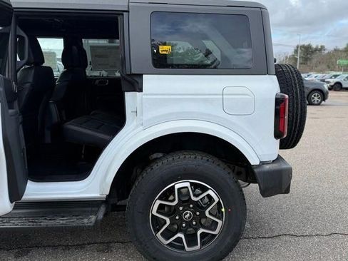 New 2025 Ford Bronco Outer Banks image 28
