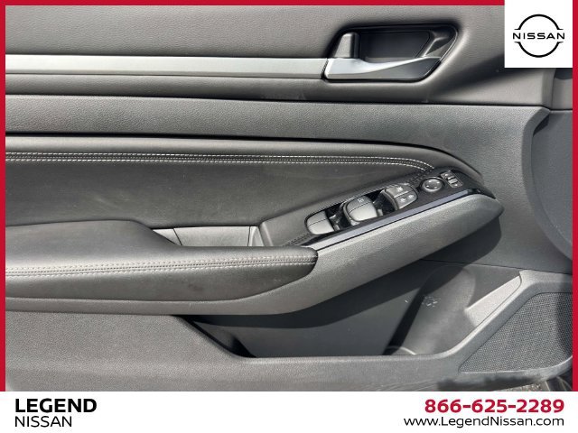 Certified 2023 Nissan Altima 2.5 SL FWD image 17