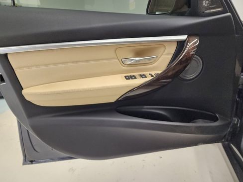 Used 2017 BMW 340i xDrive 340i xDrive image 21