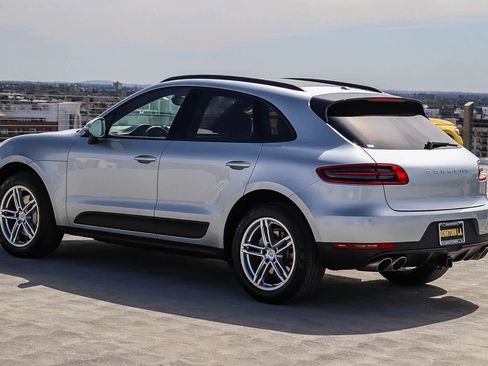 Used 2017 Porsche Macan S image 6