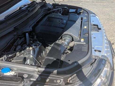 Used 2016 Land Rover Range Rover HSE image 45