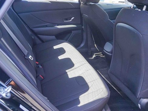 Certified 2023 Hyundai Elantra SEL image 13