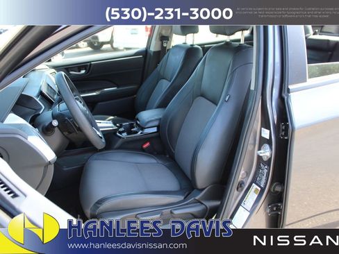 Used 2019 Honda Clarity Plug-In Hybrid image 12