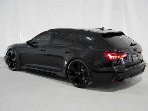 Used 2023 Audi RS 6 AWD/4WD image 3