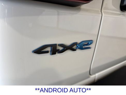 Used 2021 Jeep Wrangler Unlimited Rubicon 4xe w/ Cold Weather Group AWD/4WD image 14