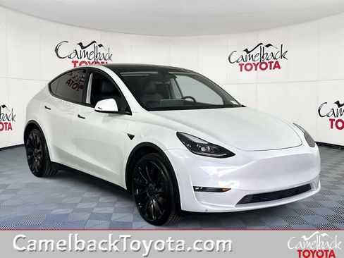 Used 2021 Tesla Model Y Long Range AWD/4WD image 1