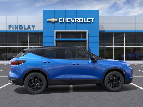 New 2025 Chevrolet Blazer LT w/ Midnight/Sport Edition image 19