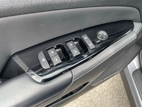 Used 2023 Kia Sportage EX image 12