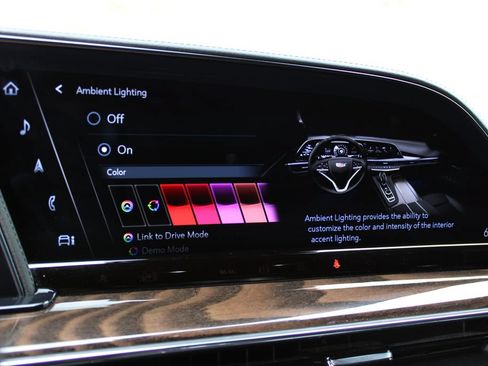 Certified 2022 Cadillac Escalade Sport Platinum AWD/4WD image 27