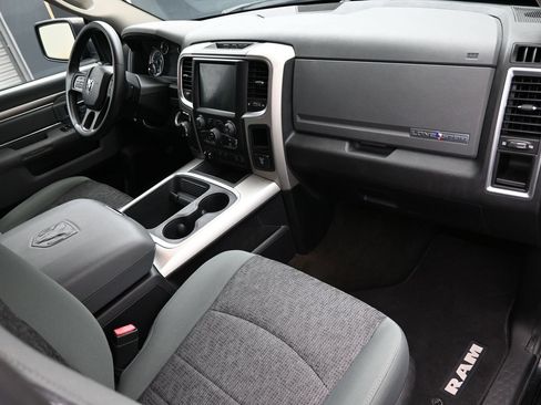 Used 2016 RAM 1500 Lone Star RWD image 41