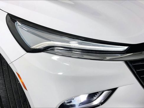 Used 2022 Buick Enclave Premium image 40