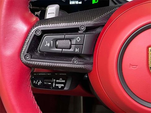 Used 2022 Porsche 911 Carrera 4S image 36